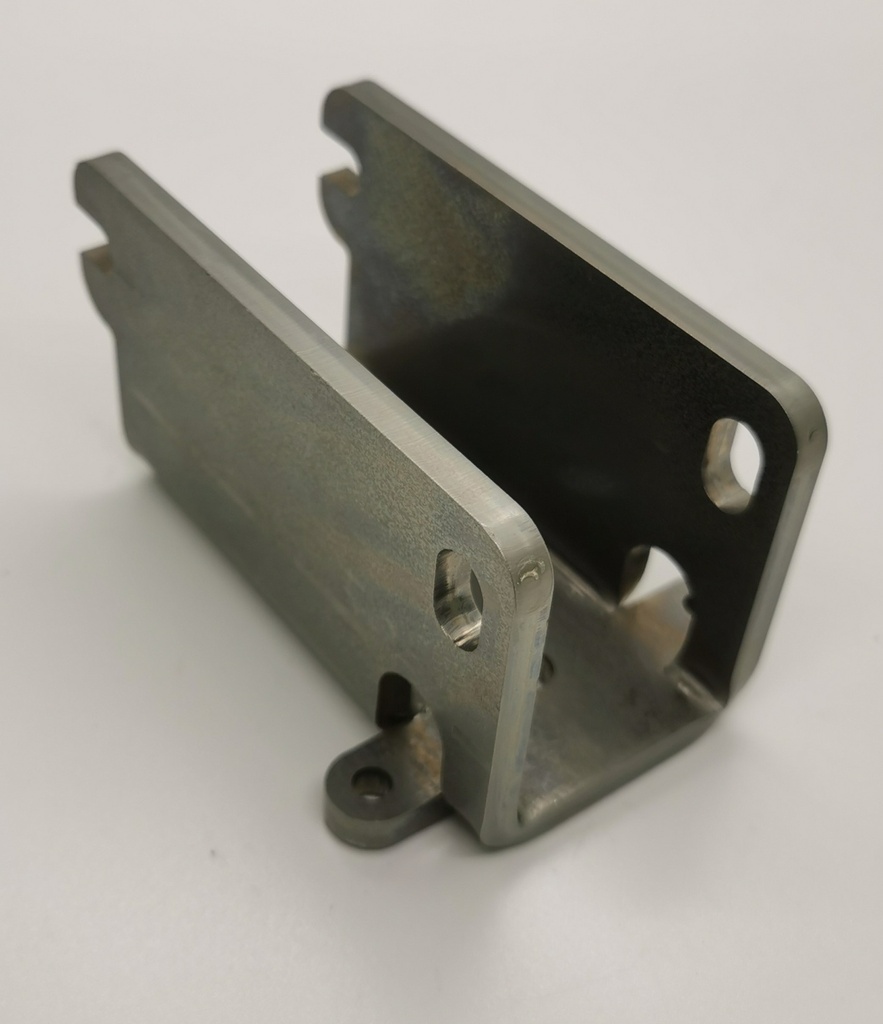 Montageschuh vertikal für 40er Pfosten, Auflagefläche 100mm, 25mm auskragend, zum Andübeln, Mat. Stahl verzinkt