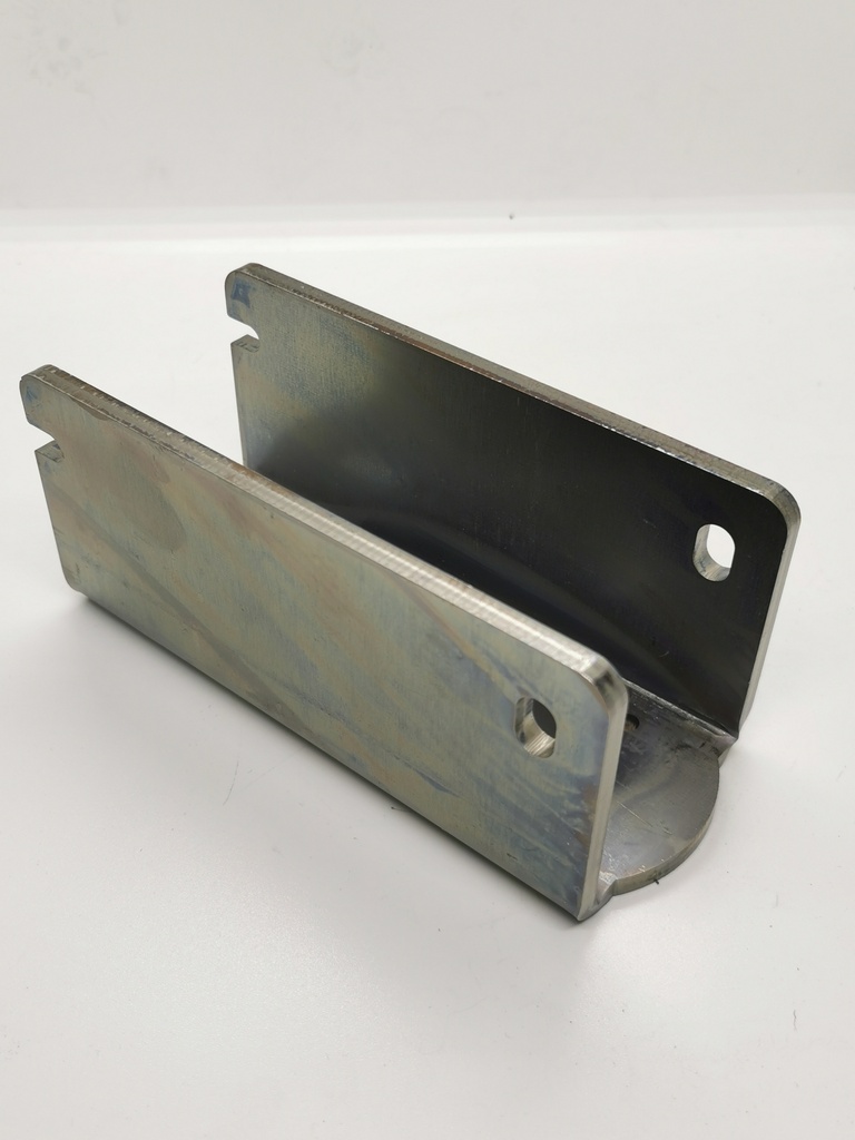 Montageschuh vertikal für 60er Pfosten, HD, Auflagefläche 180mm, zum Andübeln, Mat. Stahl verzinkt